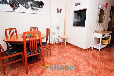 2008202114119_5-1.jpg